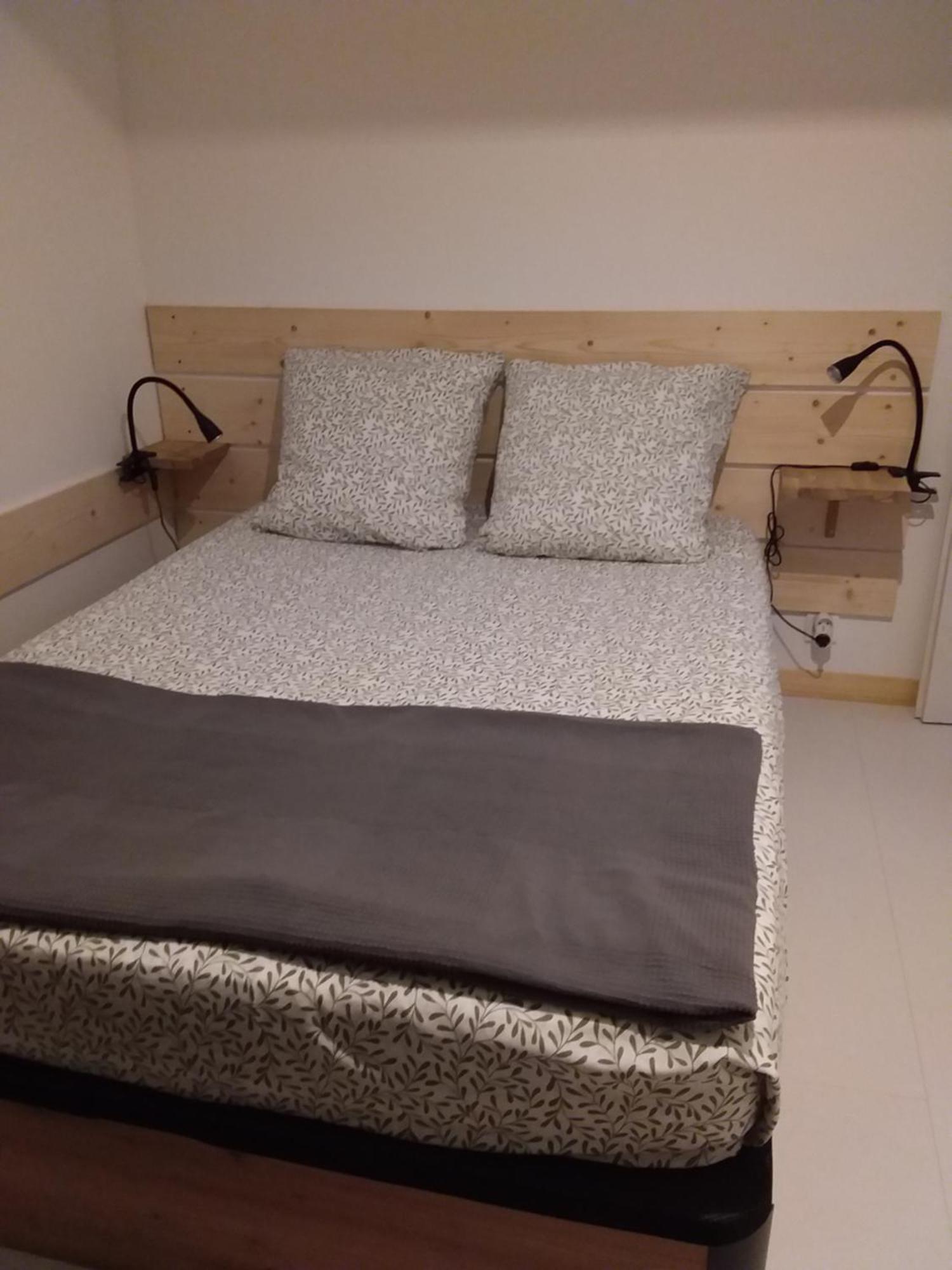Appartement Dans Maison De Village Crots エクステリア 写真